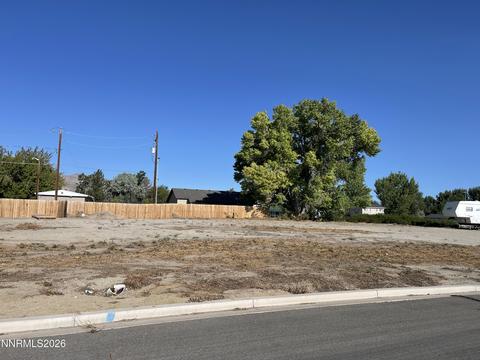 217 Quail Run Drive, Yerington