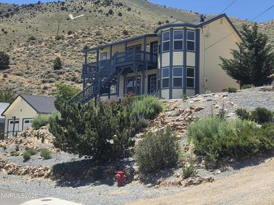 90 N Summit Street