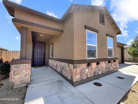 545 Osprey Way, Fernley