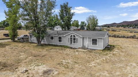 695 Dillon Lane, Spring Creek