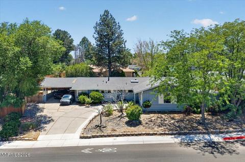 1090 Kings Row, Reno