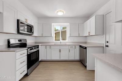 922 Prospect Avenue