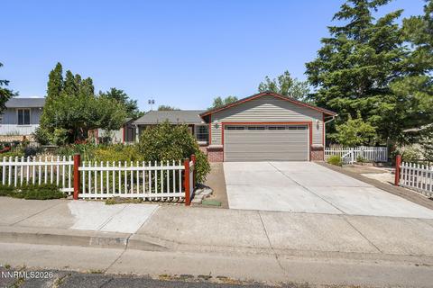 3907 Buckingham Square, Reno
