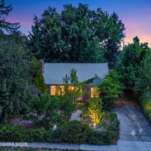 236 Bonnie Briar Place, Reno