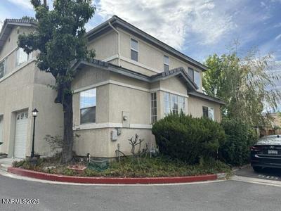 535 Warren Court