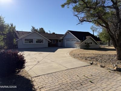 3673 Green Acre Drive