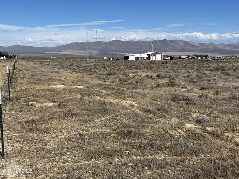 5285 Weatherby Drive, Winnemucca