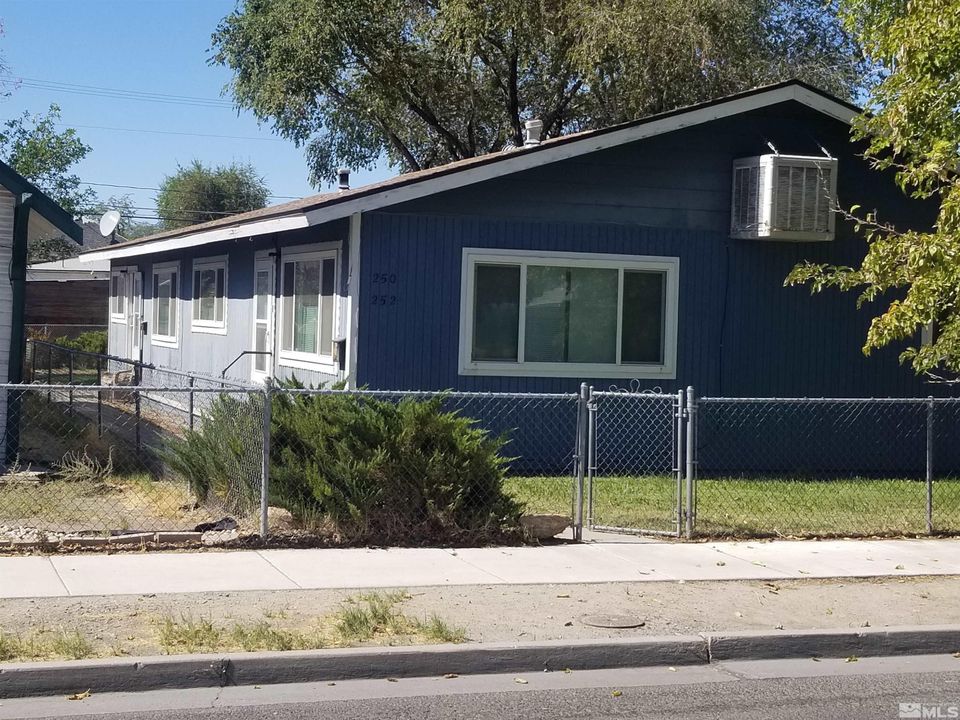 250 - 252 S Taylor
