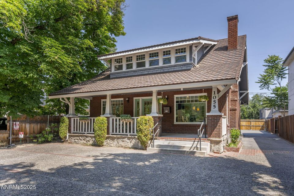 1055 Riverside Drive