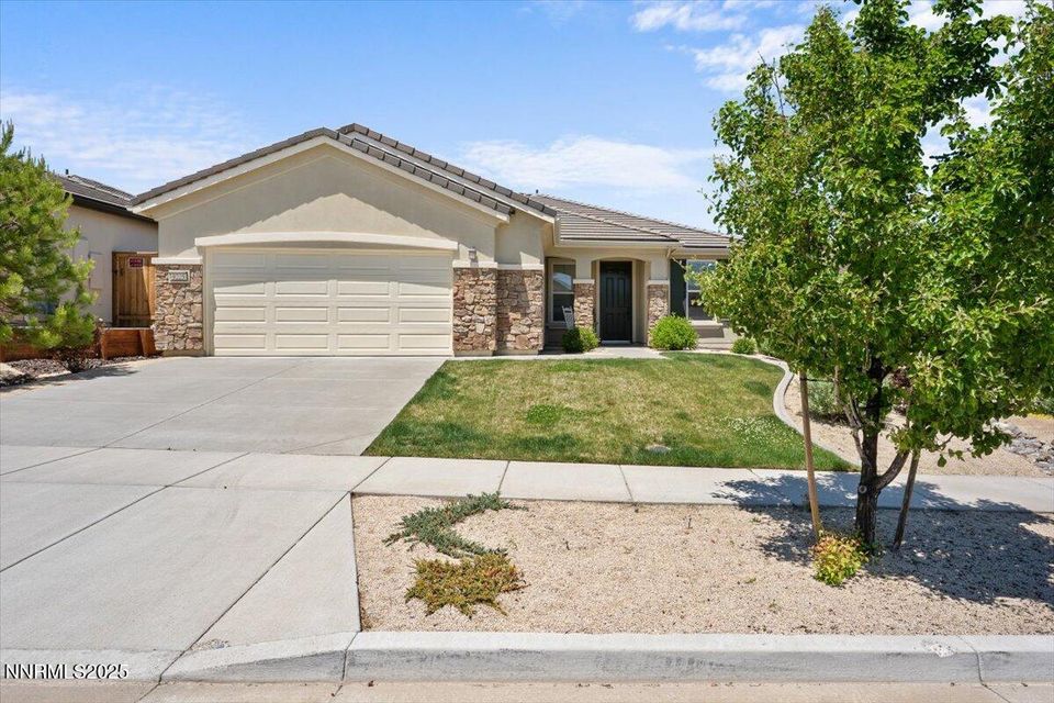 9225 Sassafras Trail