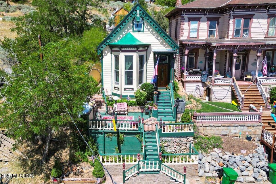 158 S B Street