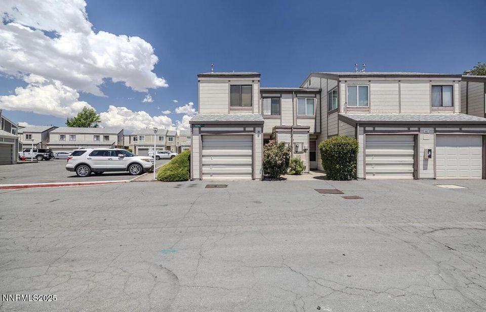 1536 Irene Way