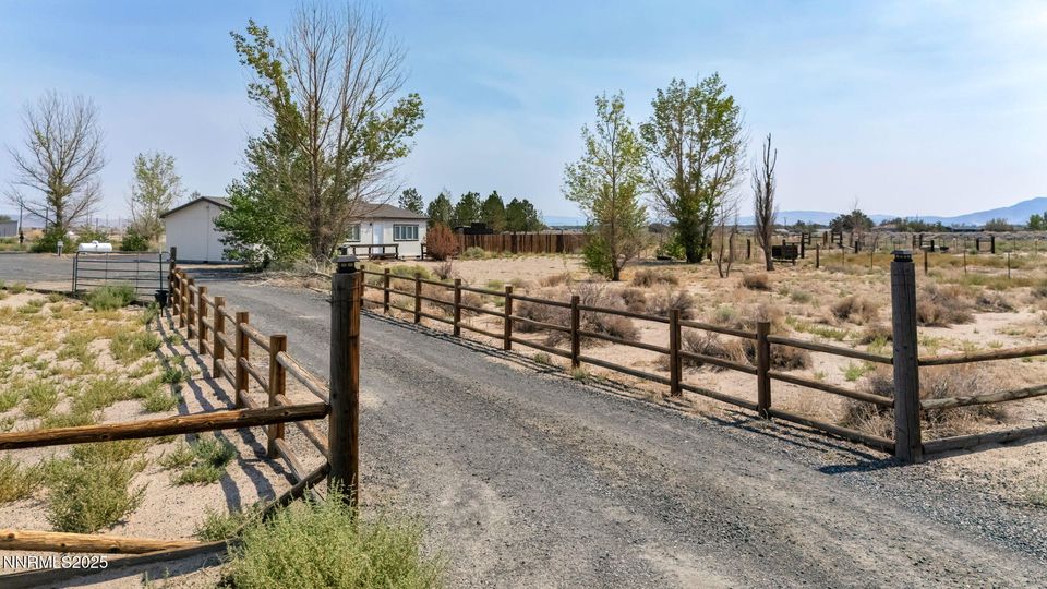 3035 4th Street