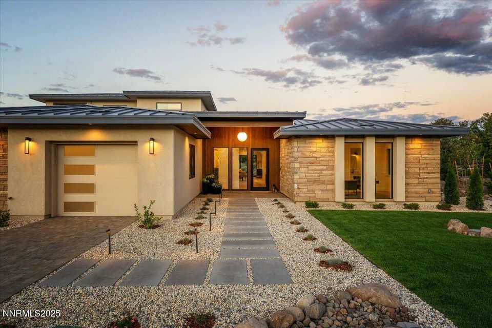 10 Glenhaven Drive