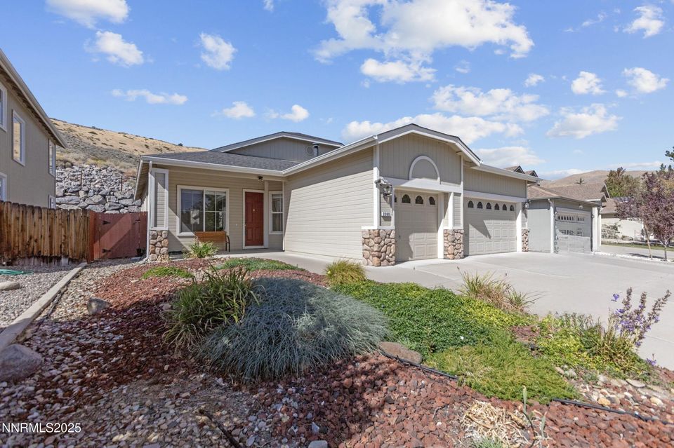 2365 Red Maple Court
