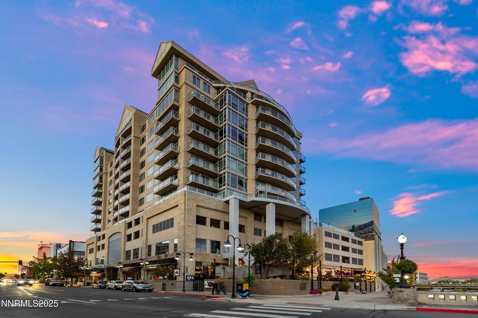 50 N Sierra Street #601