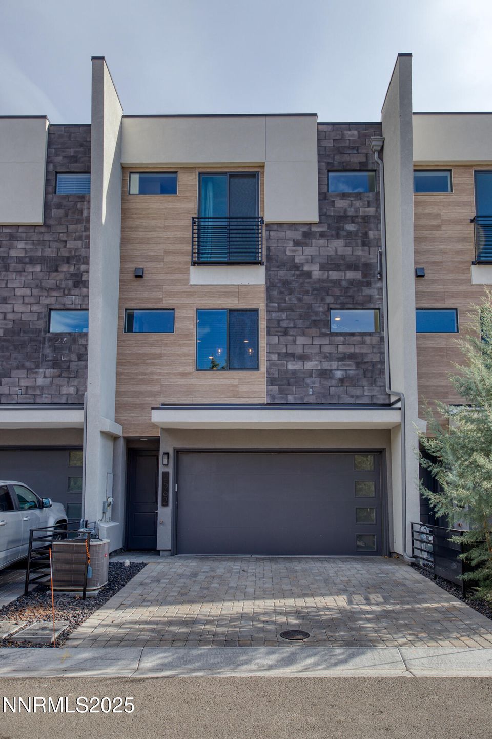 2562 River Hatchling Lane