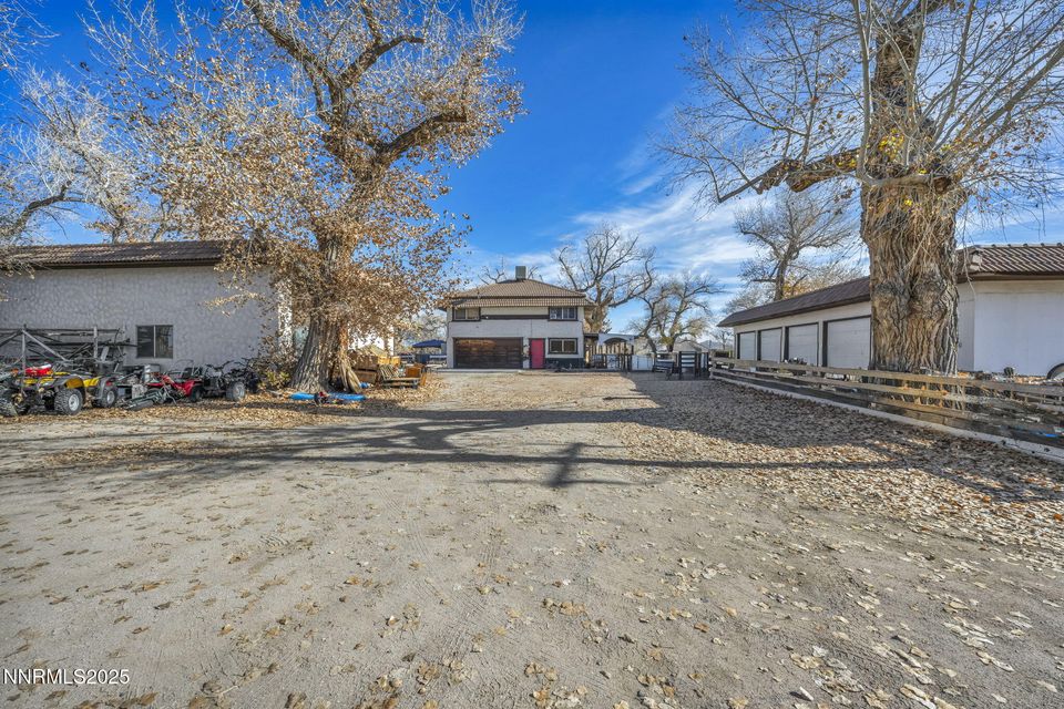 15533 Fisherman Road