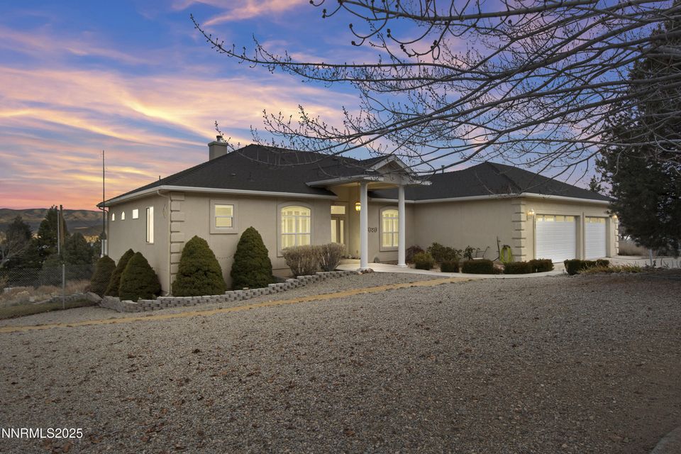 1957 Eureka Street
