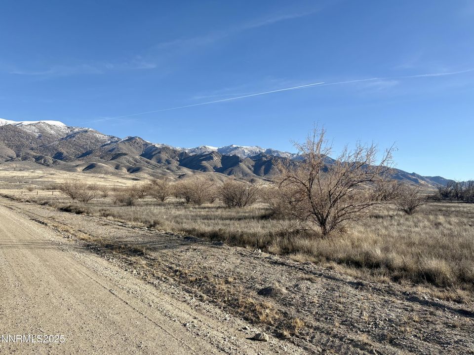 21990 Summer View Drive