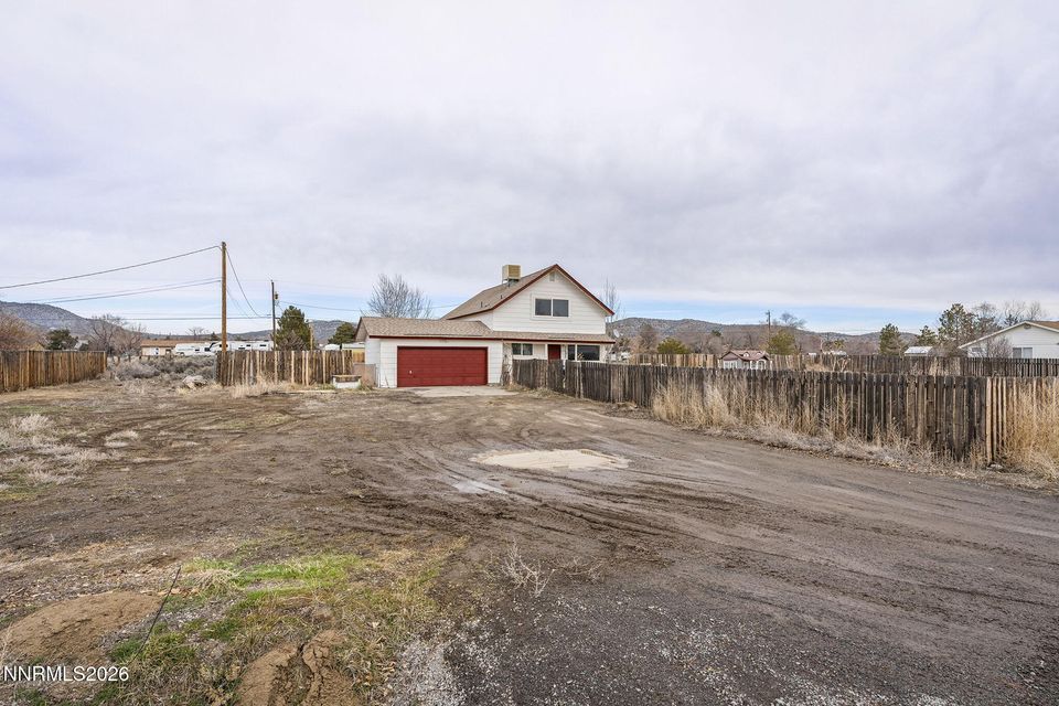 11595 Deodar Way