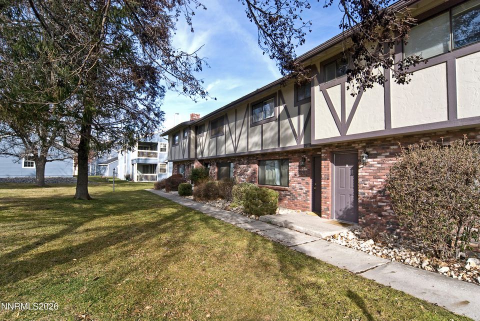 718 Travis Drive #APT C