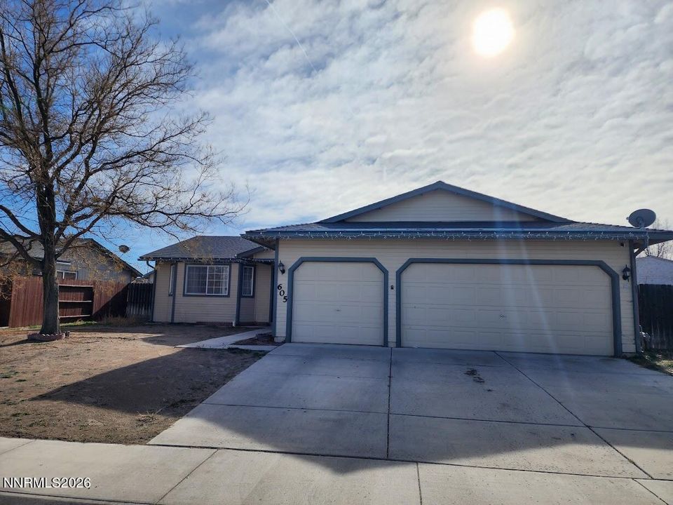 605 Nader Way