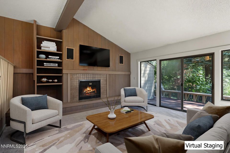 954 Fairway Boulevard # 4