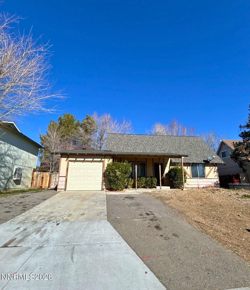 2455 Kings Row