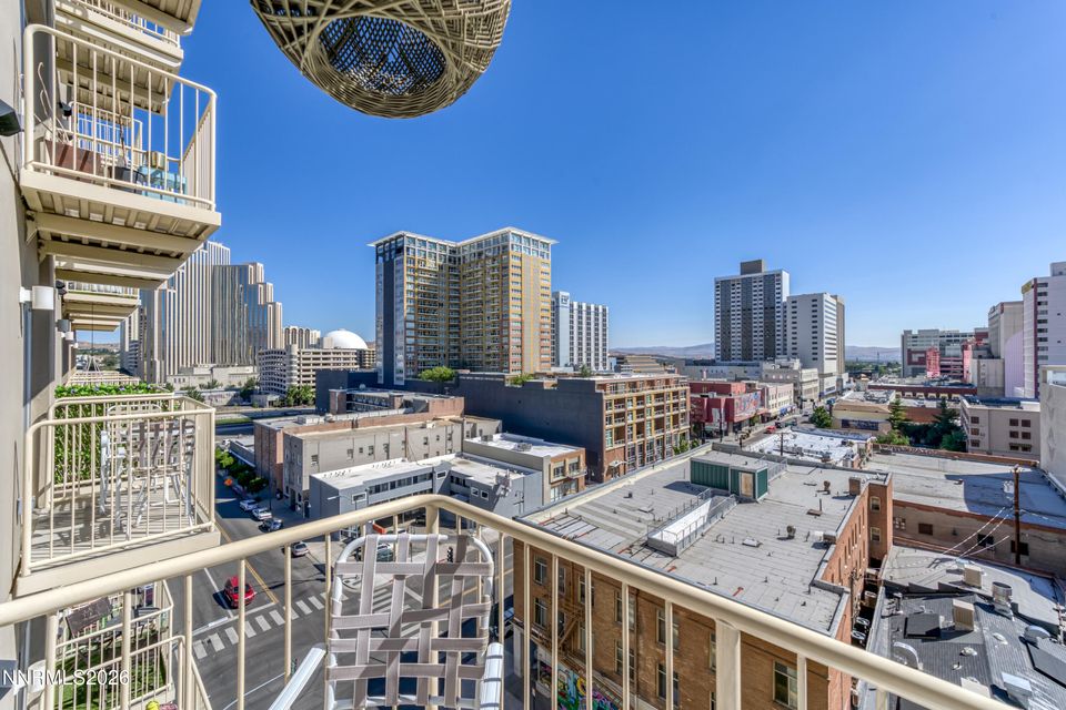 200 W 2nd Street #705