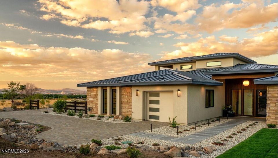 10 Glenhaven Drive