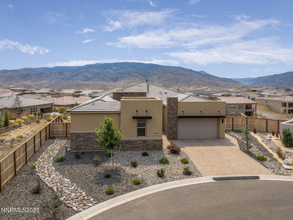 9028 Iron Sky Court