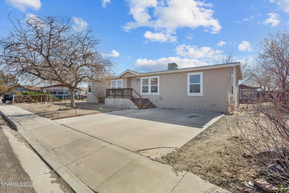 917 Opal Way