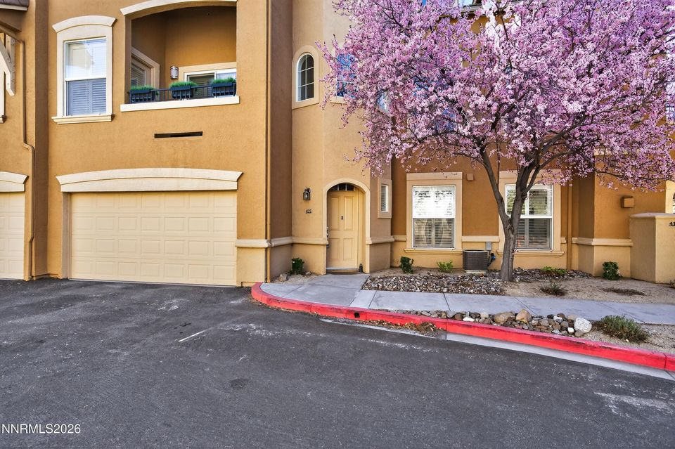 17000 Wedge Parkway #UNIT 425