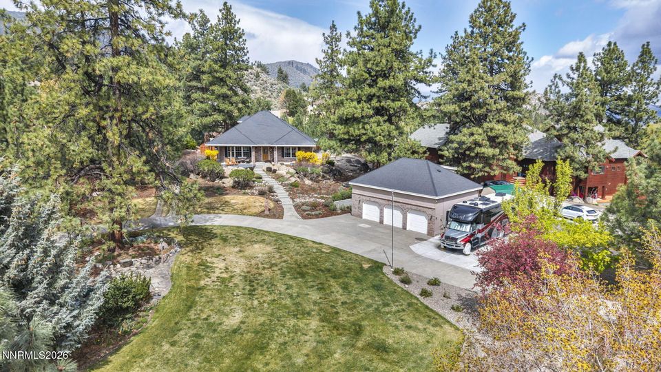 3704 Lakeview Road