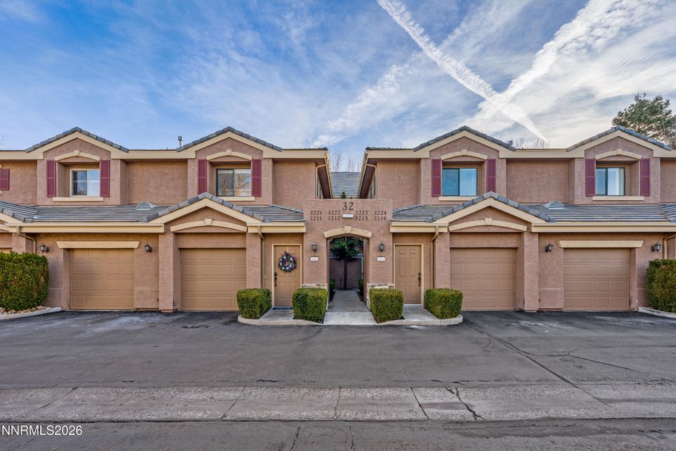 900 South Meadows Parkway #APT 3222