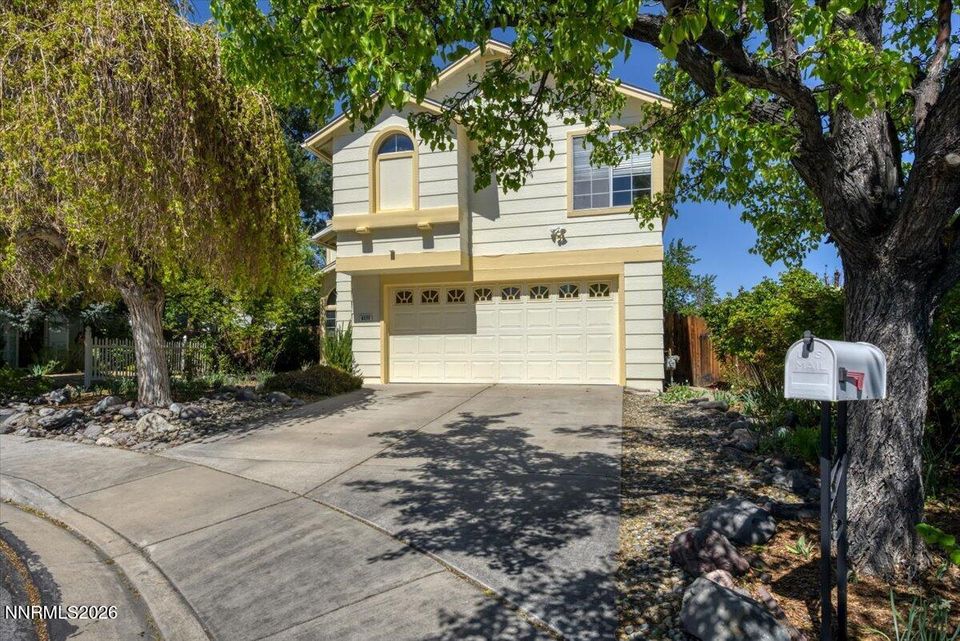 6325 Blue Lakes Court
