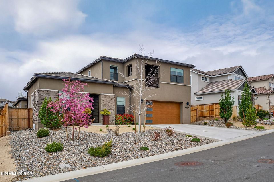 1527 Elk Run Trail