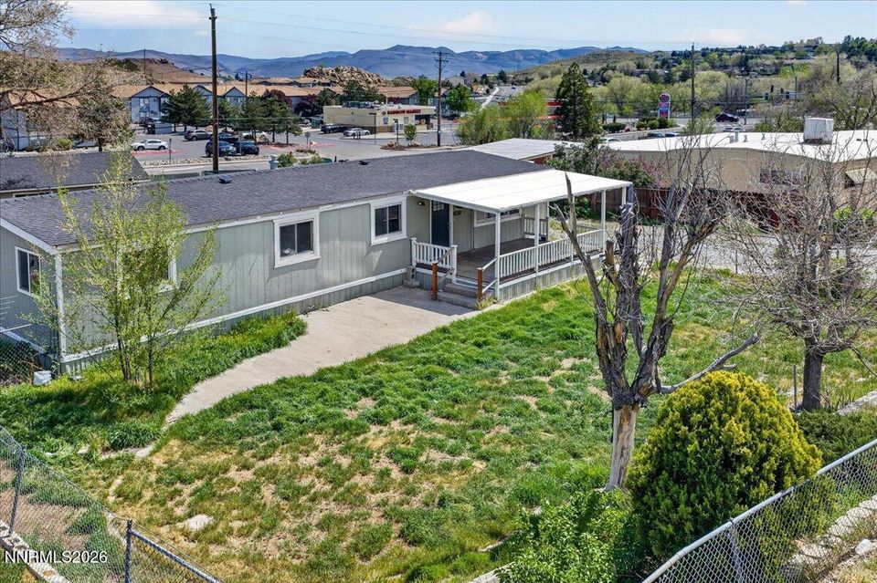 4720 E Leonesio Drive