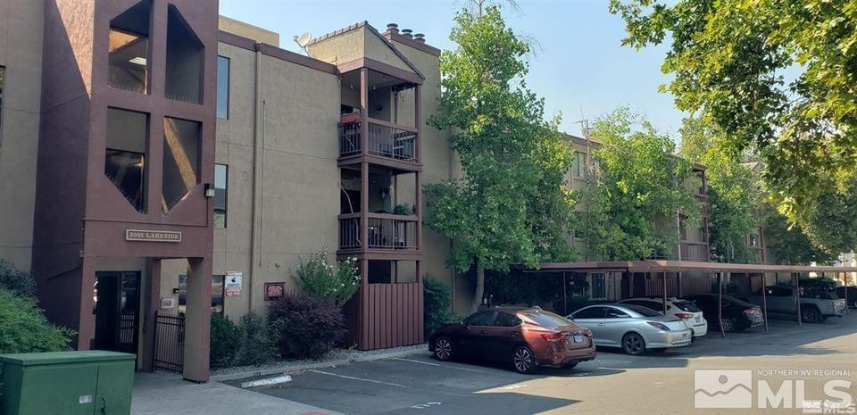 2955 Lakeside Drive #Unit 220