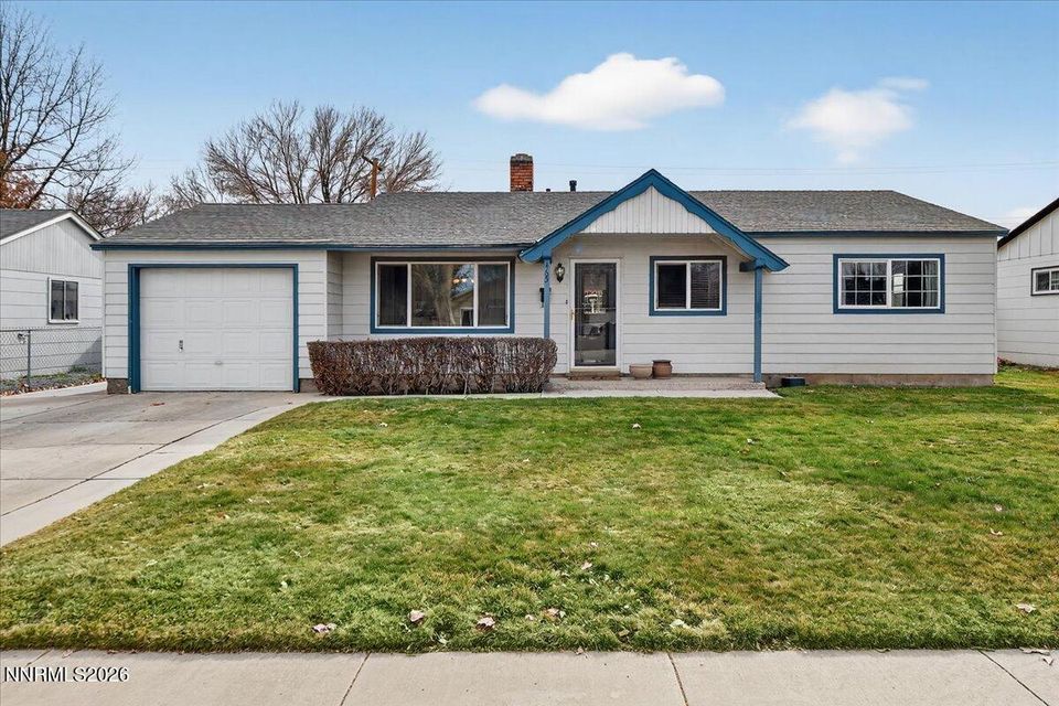 465 Richards Way