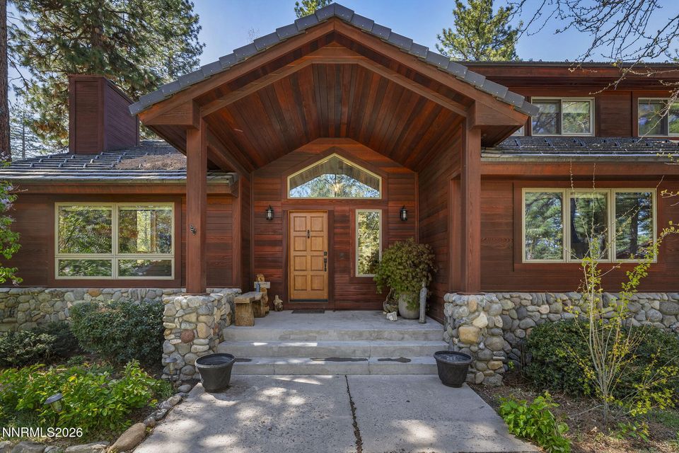 350 Yellow Pine Road