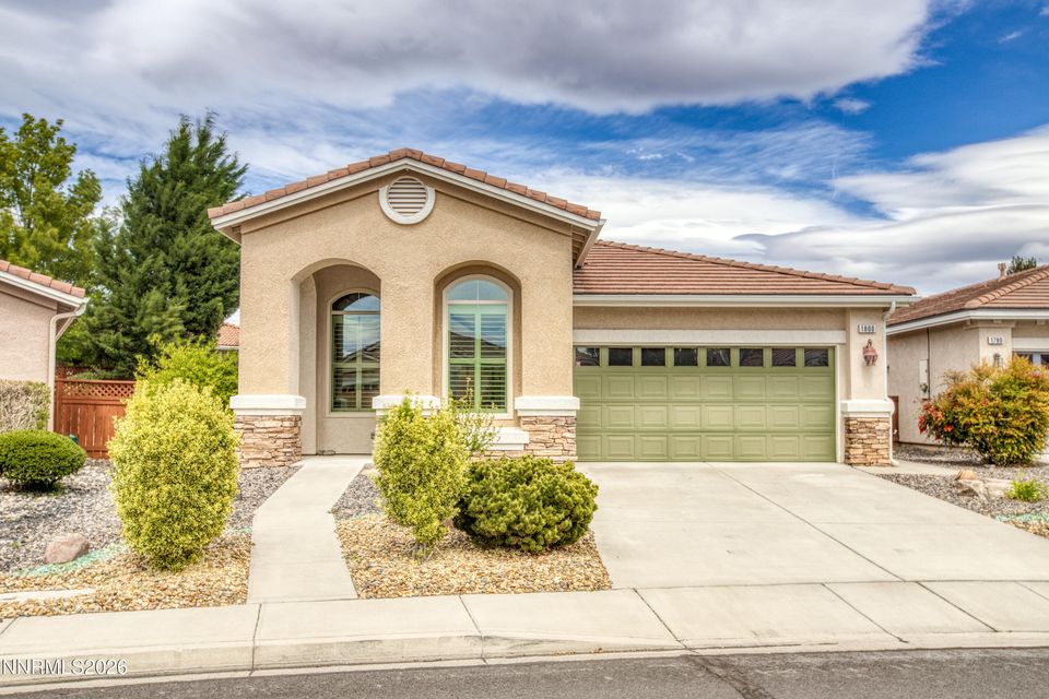 1800 Cosenza Drive