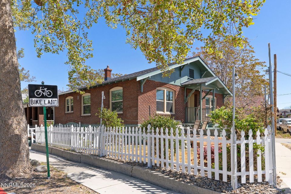 307 Moran Street