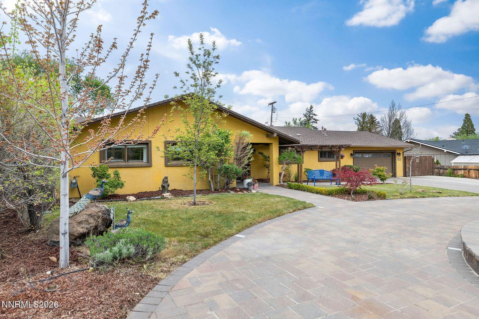 2785 Skyline Boulevard