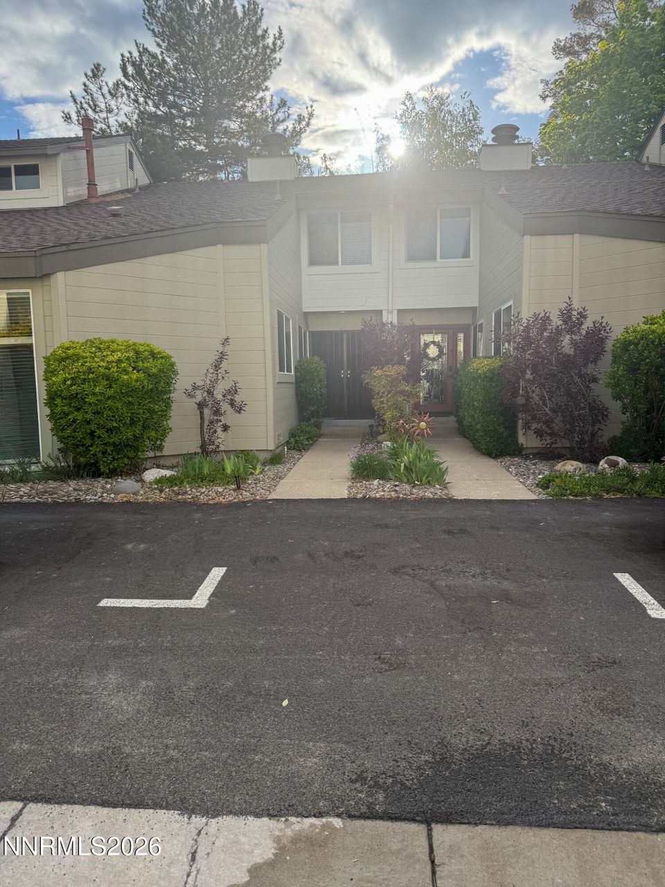 4011 Bluegrass Court