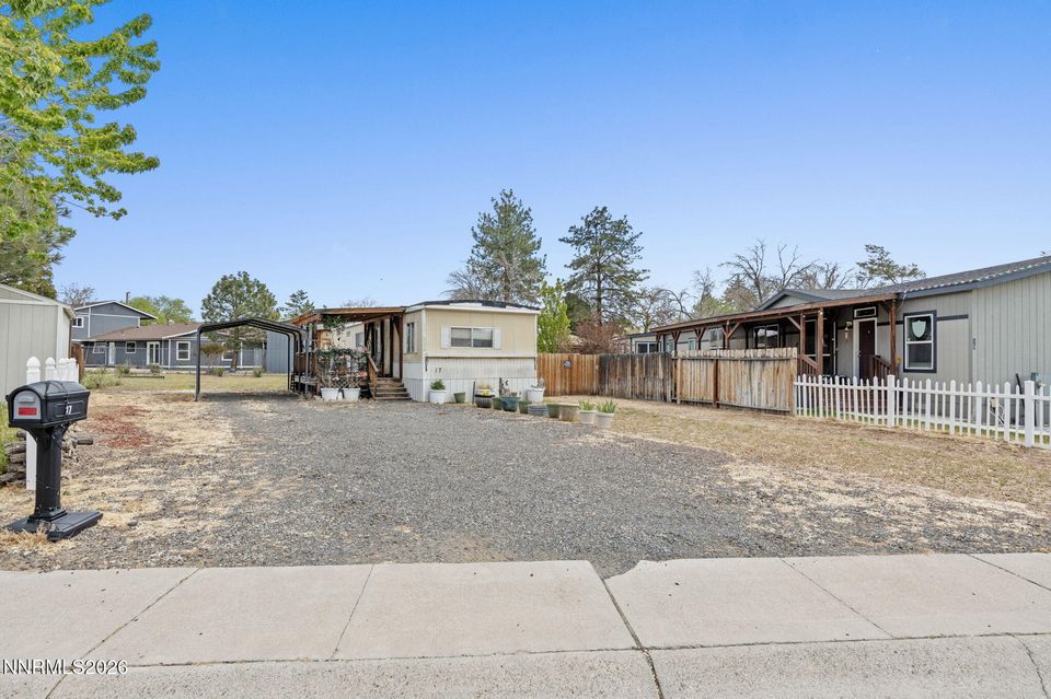17 Riley Circle
