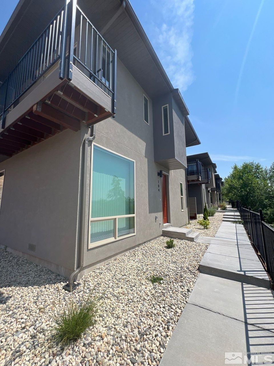 760 Bluffs Court #101