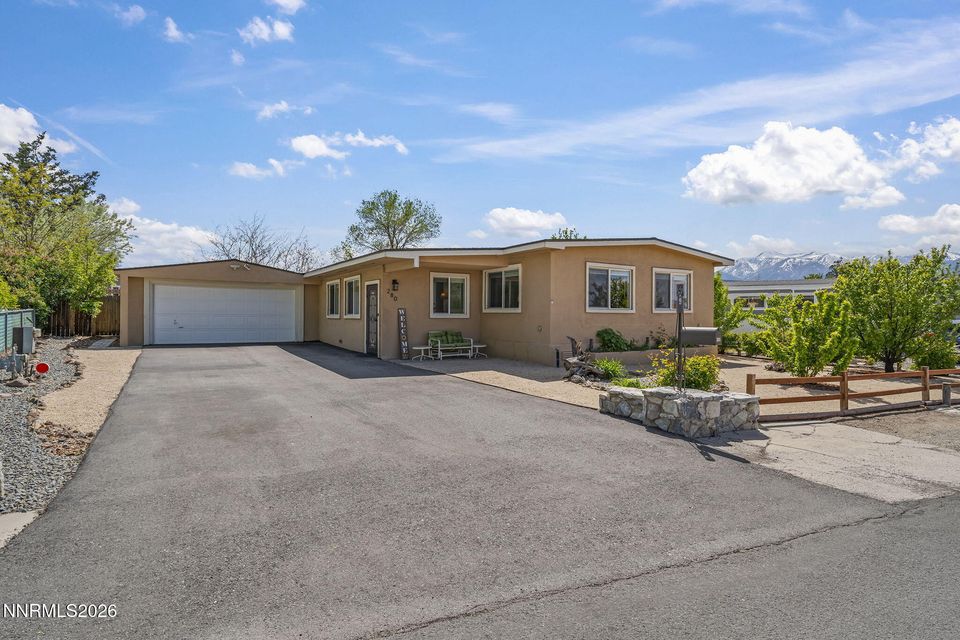 280 Aquarius Circle