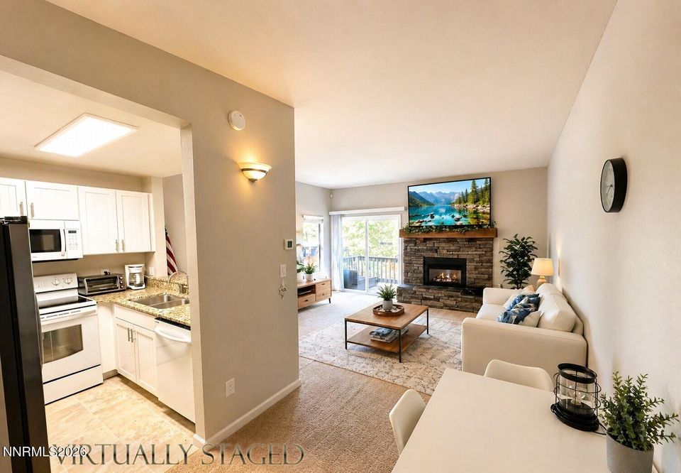 807 N Alder Avenue #21